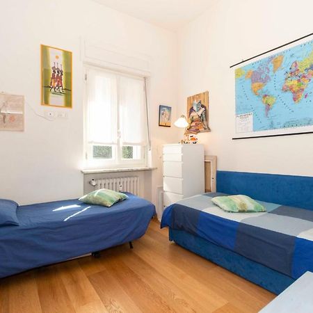 Charming Apartment With Parking! Turijn Buitenkant foto