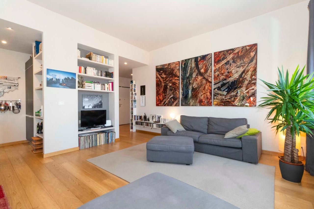 Charming Apartment With Parking! Turijn Buitenkant foto