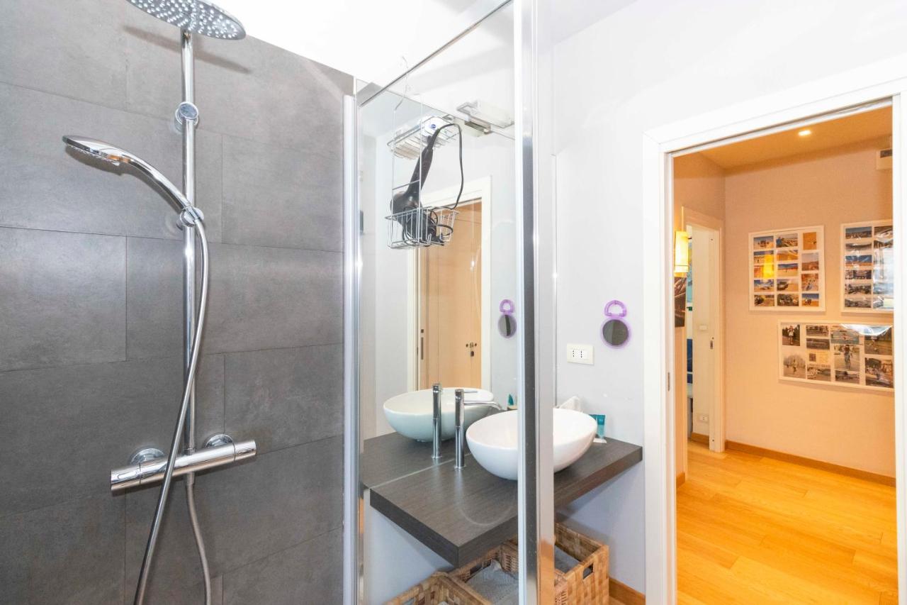 Charming Apartment With Parking! Turijn Buitenkant foto