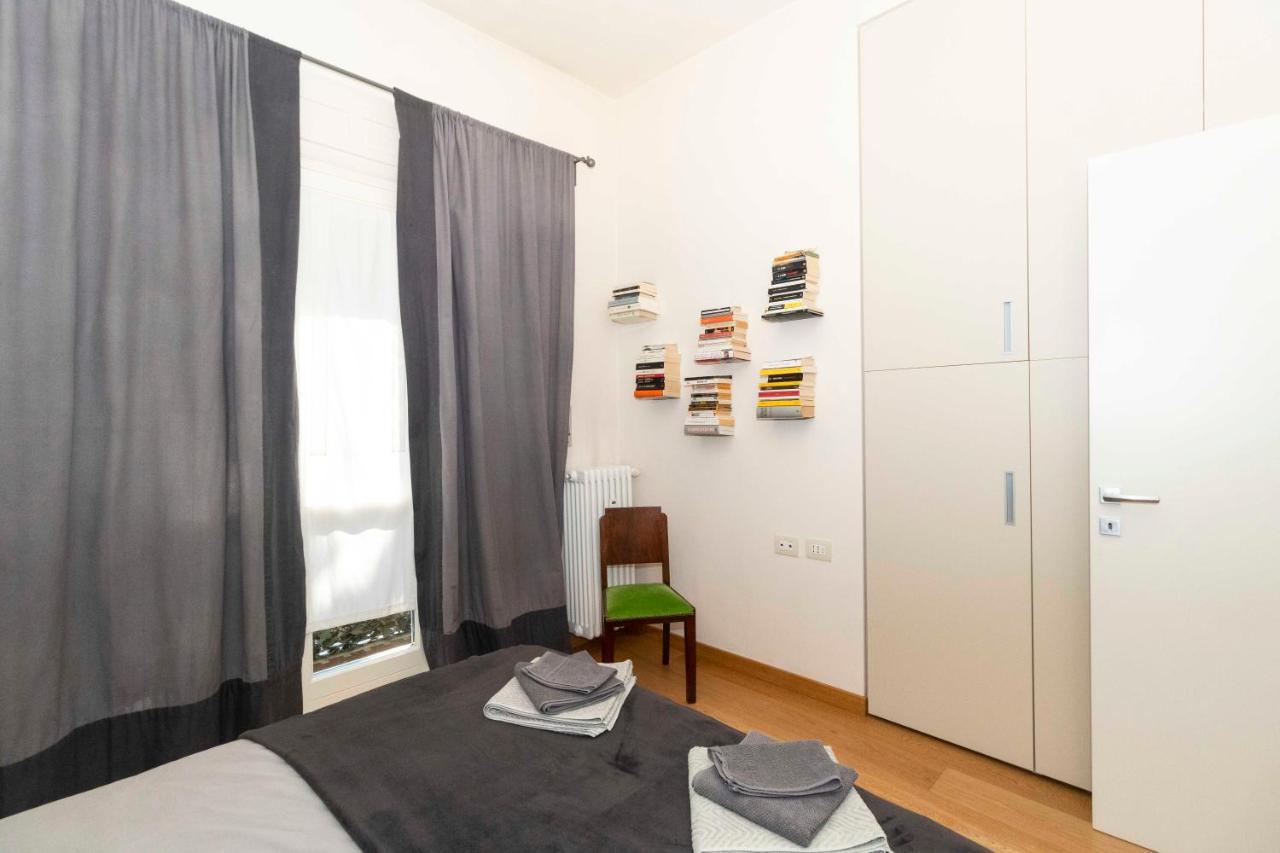 Charming Apartment With Parking! Turijn Buitenkant foto