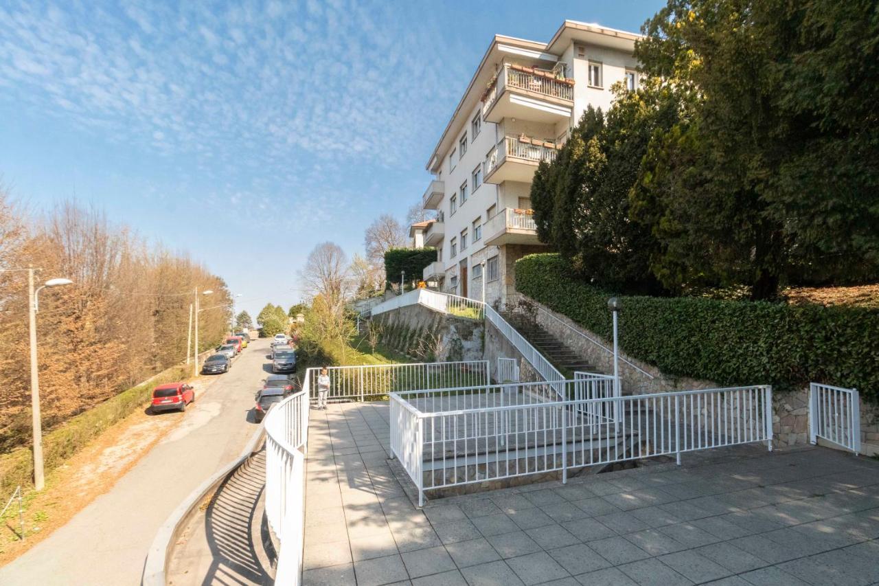 Charming Apartment With Parking! Turijn Buitenkant foto
